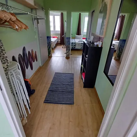 Apartman View & Alex 4 2 Bathrooms 1 Kitchen Berlin