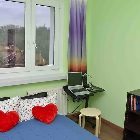 아파트 View & Alex 4 2 Bathrooms 1 Kitchen *