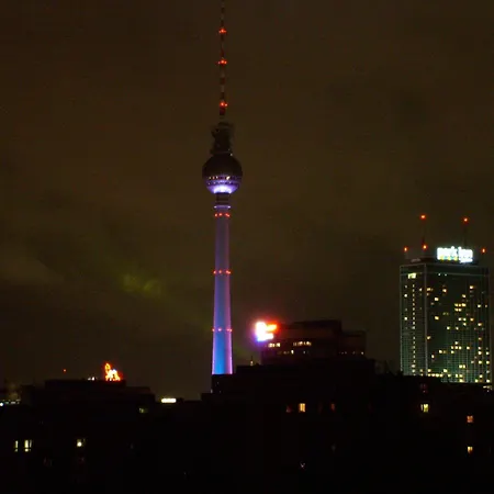 View & Alex 4 2 Bathrooms 1 Kitchen * Berlin