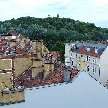 View & Alex 4 2 Bathrooms 1 Kitchen Апартаменты